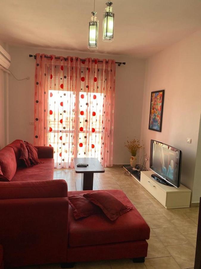 オリクムAgaraj Apartamentアパートメント エクステリア 写真