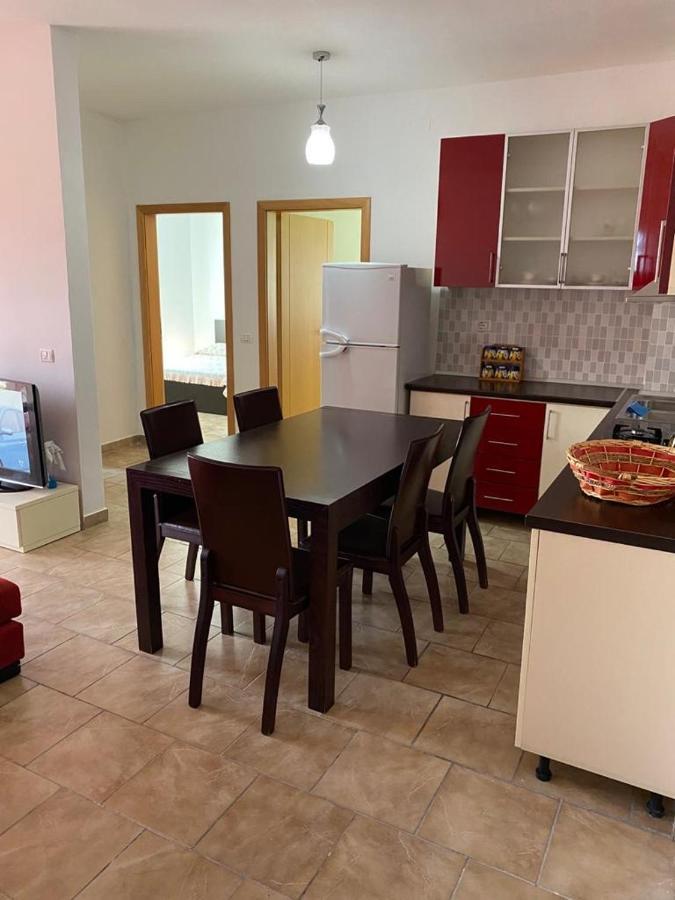 オリクムAgaraj Apartamentアパートメント エクステリア 写真